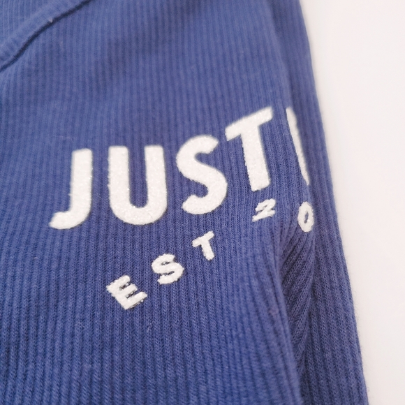 Sweater - Picture 2 of 5